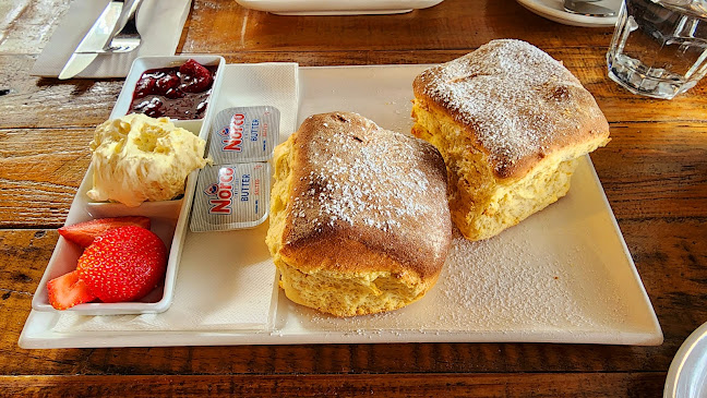 The Deck Cafe Lovedale - Sydney