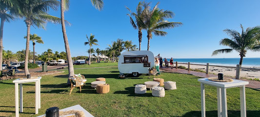 Mable & Co - Vintage Caravan Bar Service