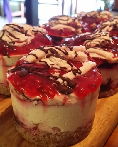 rawthentic - organic unbakery and farmacy - Tweed Heads