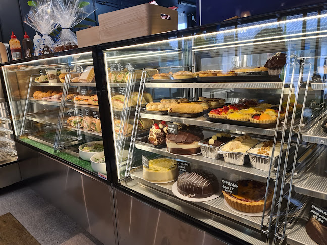 50 Marri Rd, Duncraig WA 6023