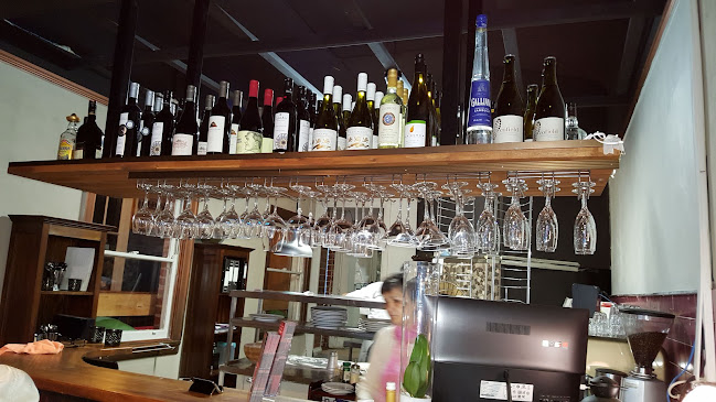 Comentarii opinii despre La Q Woodfired Pizza , Italian Restaurant and La Q Kebab Kew