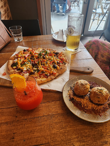 Comentarii opinii despre The Haus Restaurant