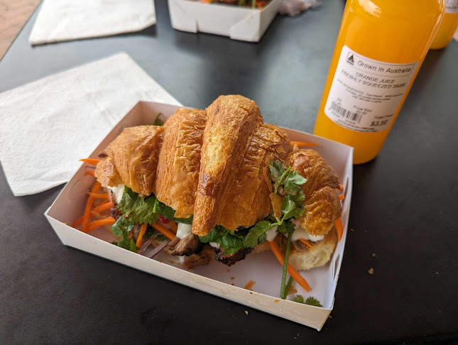 Shop 3/84 Wattle St, Lyneham ACT 2602