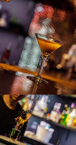 Comentarii opinii despre Mango Bar & Karaoke