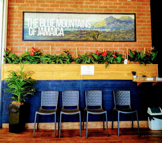 Comentarii opinii despre Jamaica Blue The Ridge Shopping Centre