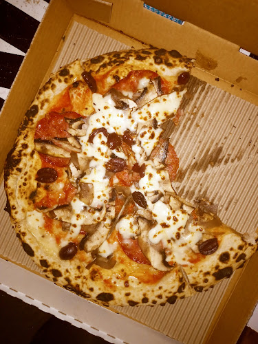 Pizzalola - Hospitality and gastronomy