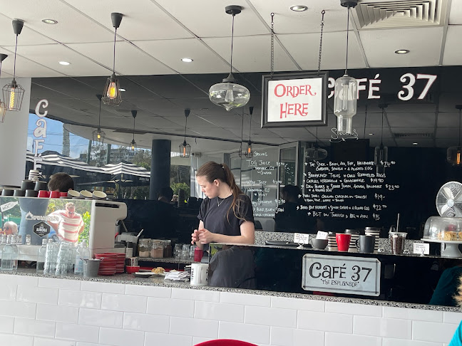 Cafe 37 - Hospitality and gastronomy