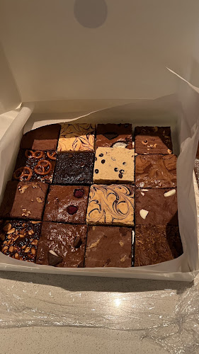 Comentarii opinii despre Brazen Brownies