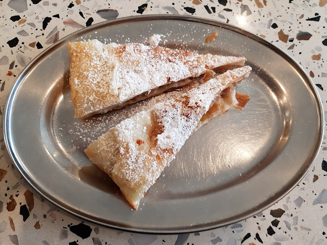 Alexanders Bakery - Hospitality and gastronomy