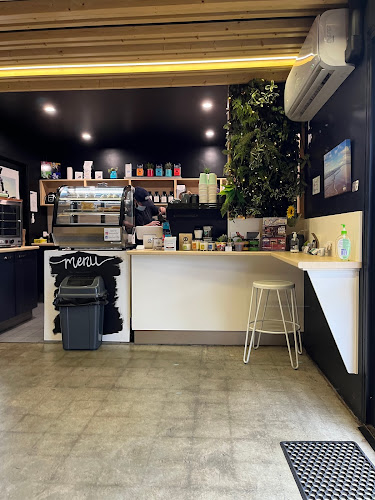 Fraser Road Coffee - Hospitality and gastronomy