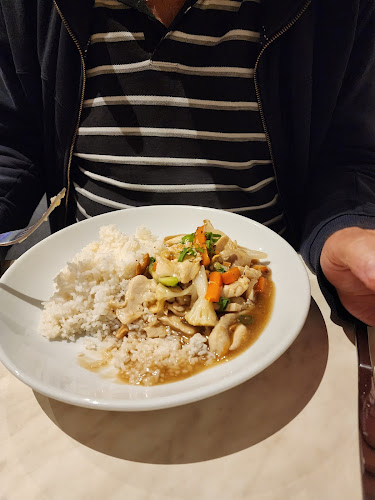 Mia Restaurant- Western and Asian - Hospitality and gastronomy