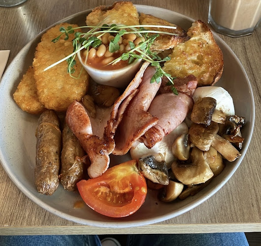 Unit 12/300 Marine Parade, Labrador QLD 4215