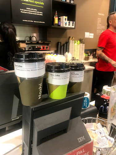 Opinii despre Nashi Sandwich & Coffee Bar în Melbourne - Hospitality and gastronomy