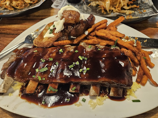 Comentarii opinii despre Primal Bar & Grill