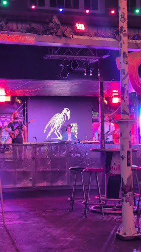 Ric's Bar + Backyard - Hospitality and gastronomy