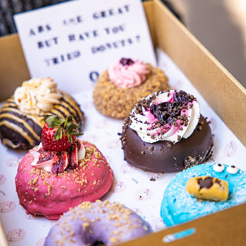 Comentarii opinii despre Miss Sina Nutie Store