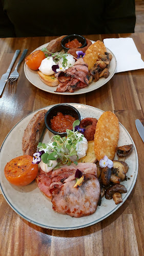 113 Thompson St, Hamilton VIC 3300