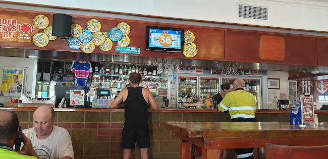 Virginia Tavern - Virginia