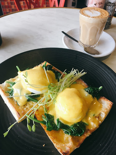 Opinii despre Bang & Grind Café Spence St. în Cairns City - Hospitality and gastronomy