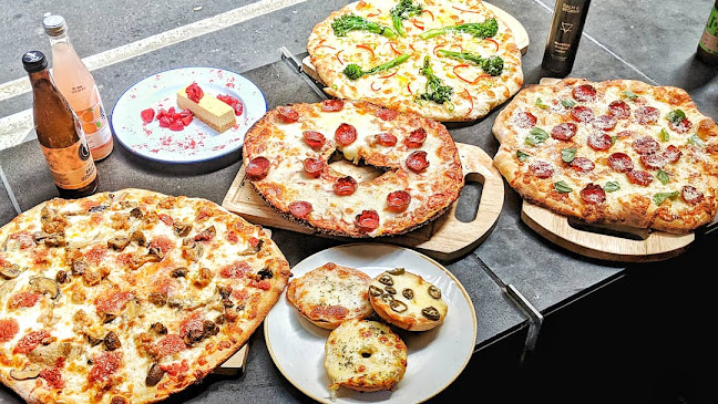 5 & Dime Bagel - Melbourne