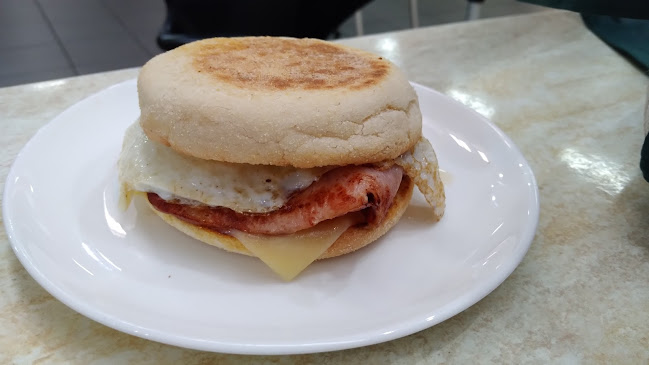 Comentarii opinii despre Queenys Snack Bar