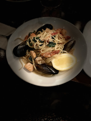 543 Coronation Dr, Toowong QLD 4066