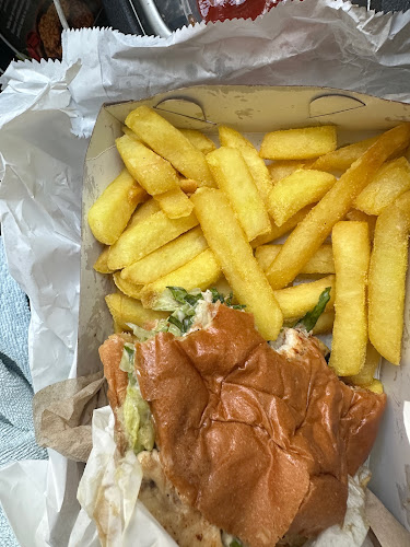 By The Sea Fish n Chips & Burgers - Kiama