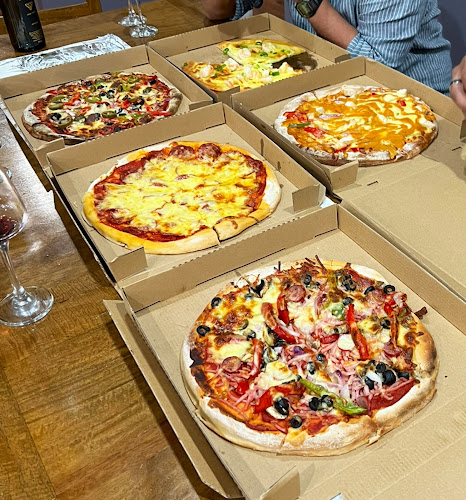 Karuah Pizzeria - Sydney