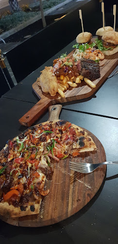 Shop B&C, 38 Laycock St, Surfers Paradise QLD 4217