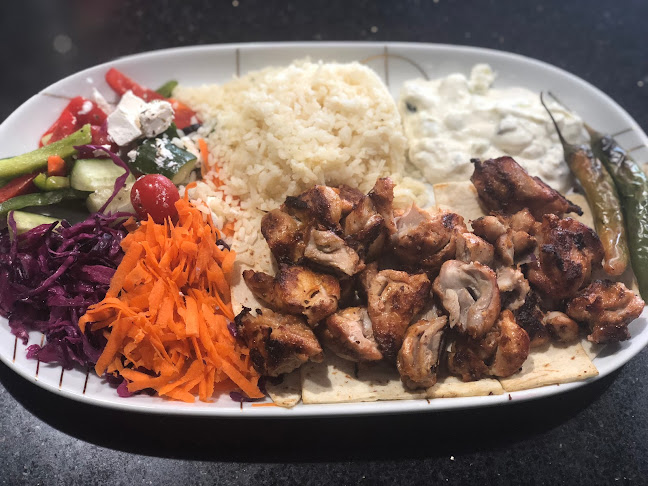 Comentarii opinii despre Mediterranean Banquet Kebab