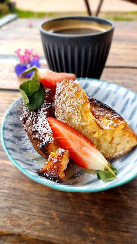 Comentarii opinii despre Steam & Cedar