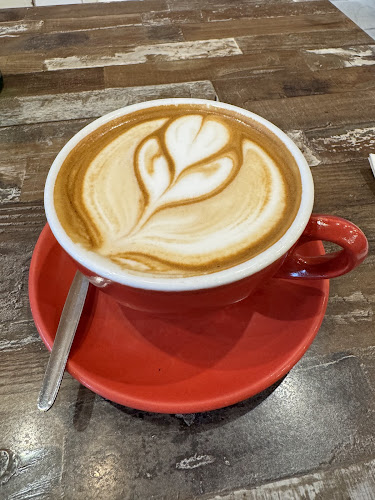 UR Caffe - Hospitality and gastronomy