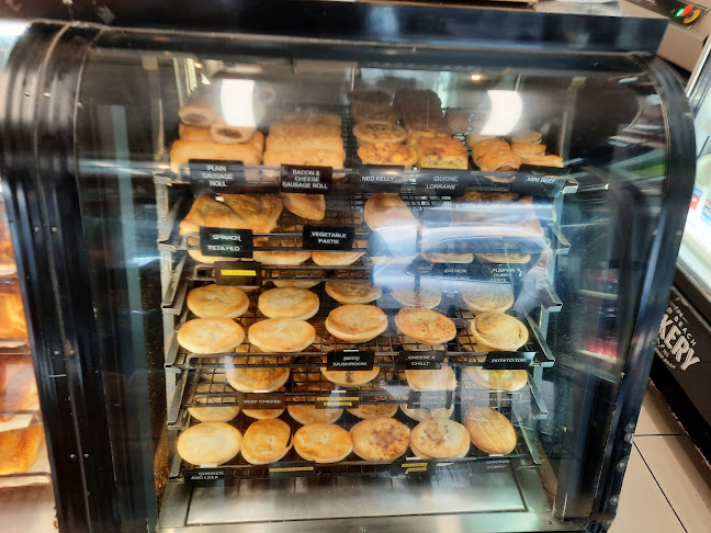 24 Tedder Ave, Main Beach QLD 4217