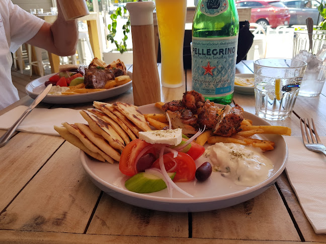 Comentarii opinii despre Xenia Coolangatta