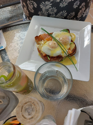 Comentarii opinii despre Garden Gallery Cafe