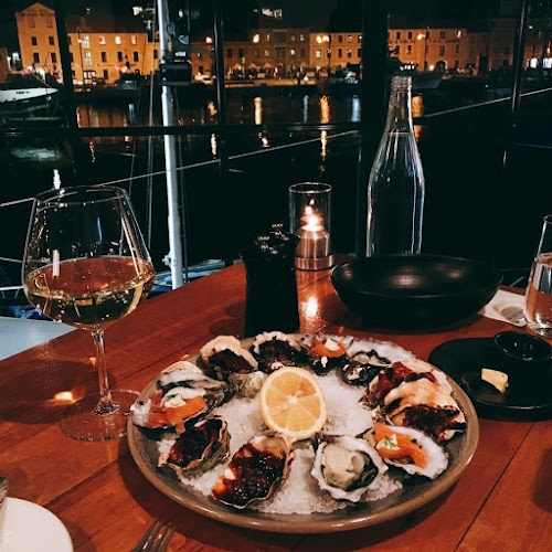 Mures Upper Deck - Hospitality and gastronomy