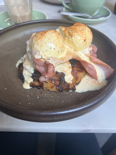 Stock Market Restaurant - Hospitality and gastronomy