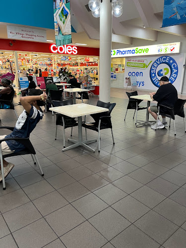 Queenys Snack Bar - Casuarina