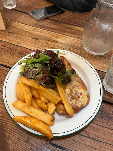 184 Carlisle St, St Kilda East VIC 3183