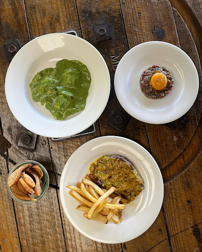 Trading Post Laguna - Hospitality and gastronomy