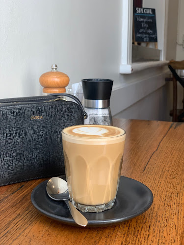 Opinii despre Bank St + Co în Port Fairy - Hospitality and gastronomy