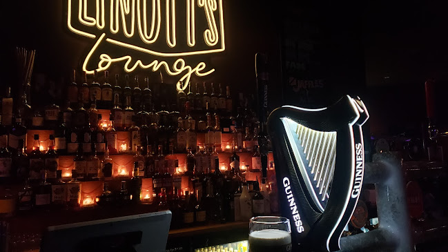 Lynott's Lounge