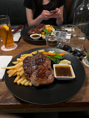 The Provincial Bar Geraldton - Geraldton