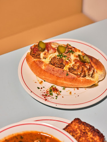 Satchmo Café - Hospitality and gastronomy