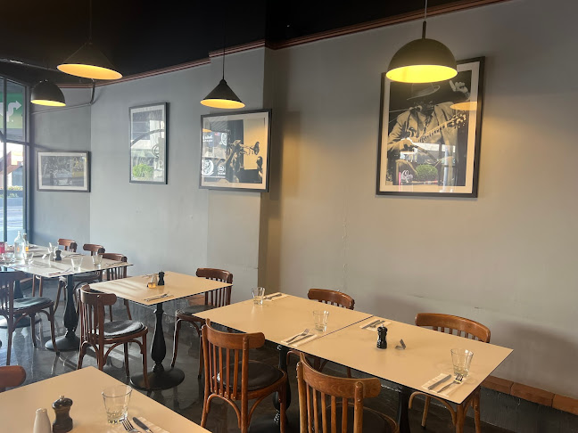 La Q Woodfired Pizza , Italian Restaurant and La Q Kebab Kew - Kew