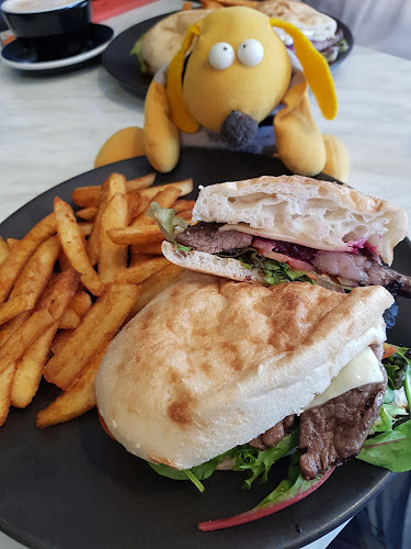 Cosi's Café - Albany