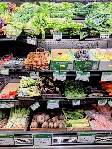 Opinii despre Organic Feast Wholefoods Market în East Maitland - Hospitality and gastronomy