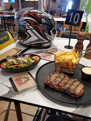 Opinii despre Chevron Tavern în Surfers Paradise - Hospitality and gastronomy