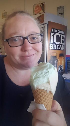 Opinii despre Avalanche Ice Creamery în Yarrawonga - Hospitality and gastronomy