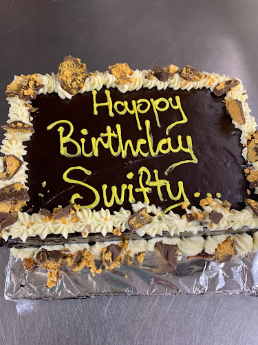 1136 Gold Coast Hwy, Palm Beach QLD 4221